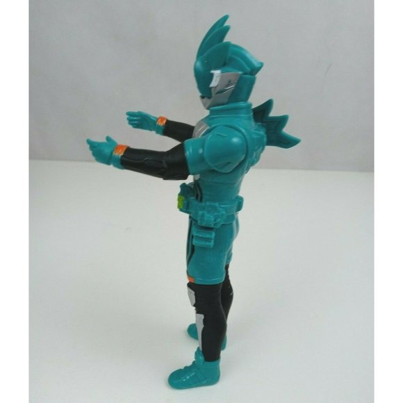 2016 Bandai Ex-Aid Double Action Gamer Level XX L 7.25"  Vinyl Figure - Picture 4 of 6